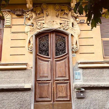 Apartment Retro-chic In La Spezia